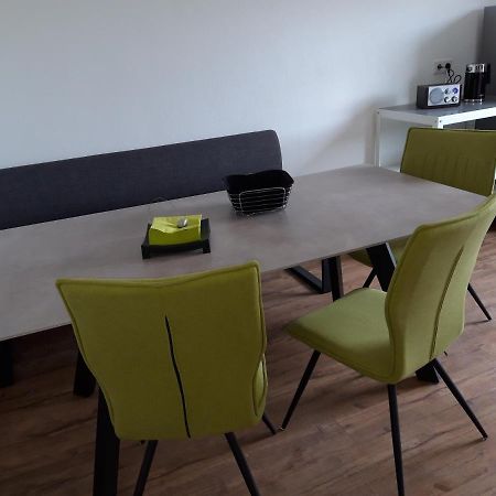 Ruff Un Runner Apartment Morbach Bagian luar foto